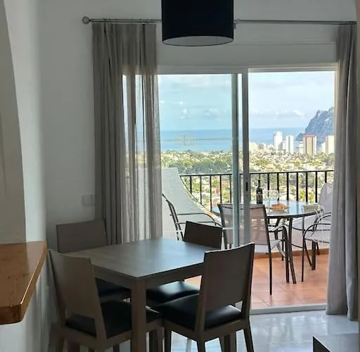 Imperial Park Pool Paradise 1 Bedroom 09 *